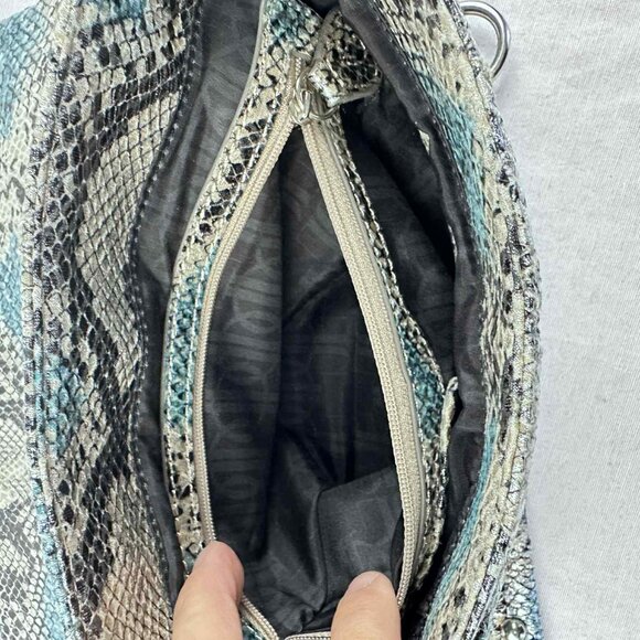 Jennifer Lopez Blue Snakeskin Shoulder Bag with Chain Strap - Picture 7 of 8